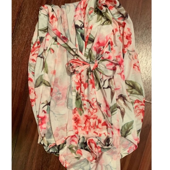 Show Me Your Mumu Brie Robe. - Picture 6 of 8